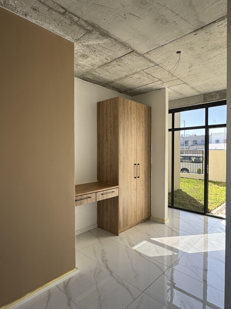 4 Bedroom Property for Sale in Sandown Western Cape